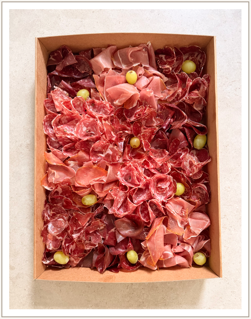 Composition Charcuterie