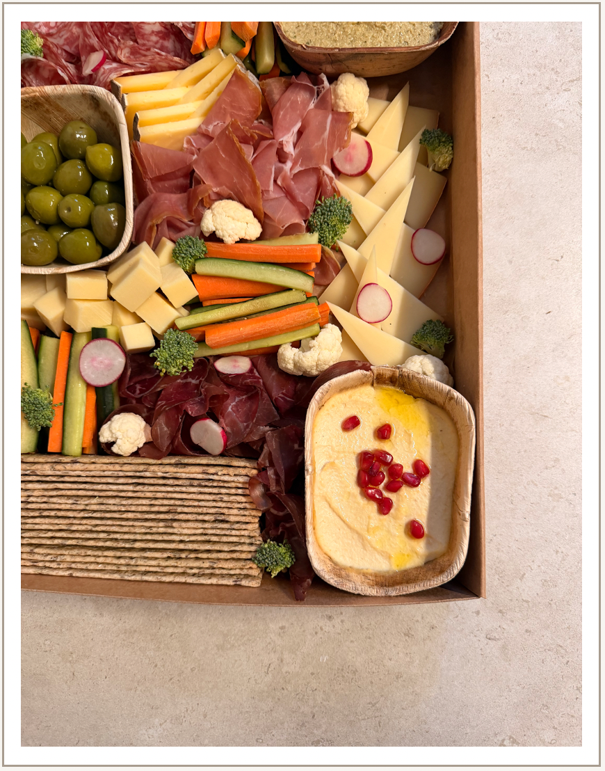 Plateau charcuterie, fromage et dip